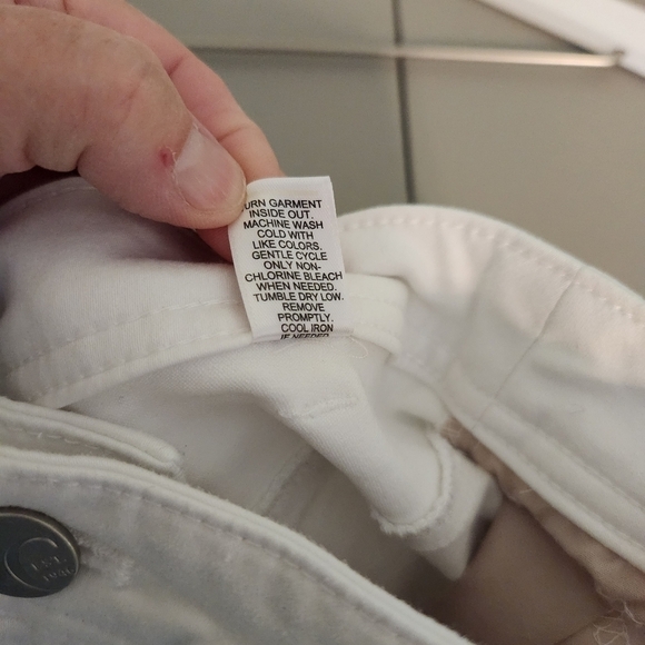 C Est 1946 White Denim Jean Capris, sz 18 - Picture 8 of 9